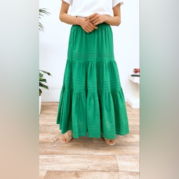 eesome Dresses & Skirts - Eesome Emerald Green A Line Skirt